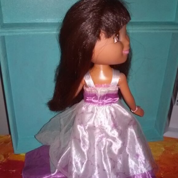 Dora the Explorer 12 in Doll Holiday Flower Girl dress - Picture 5 of 7